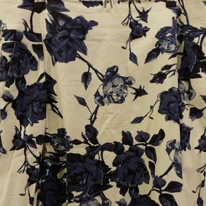 A-Line Talbots pleated skirt with side pockets